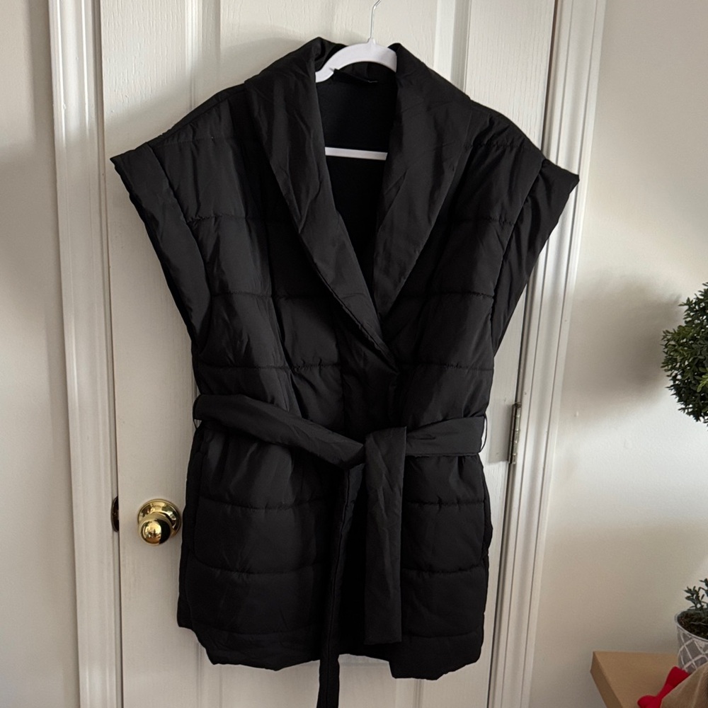 Vici Black Puffer Vest